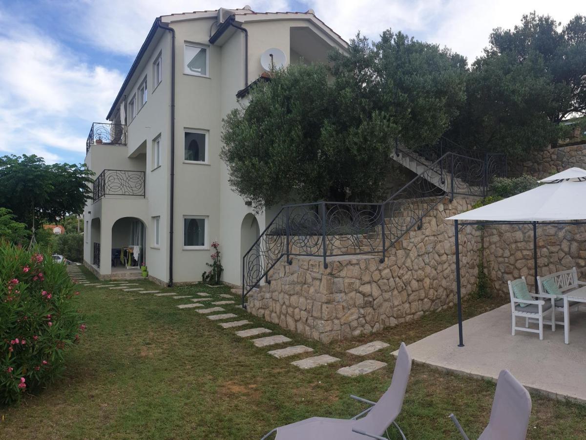 Apartment Mia 2 Banjol Luaran gambar