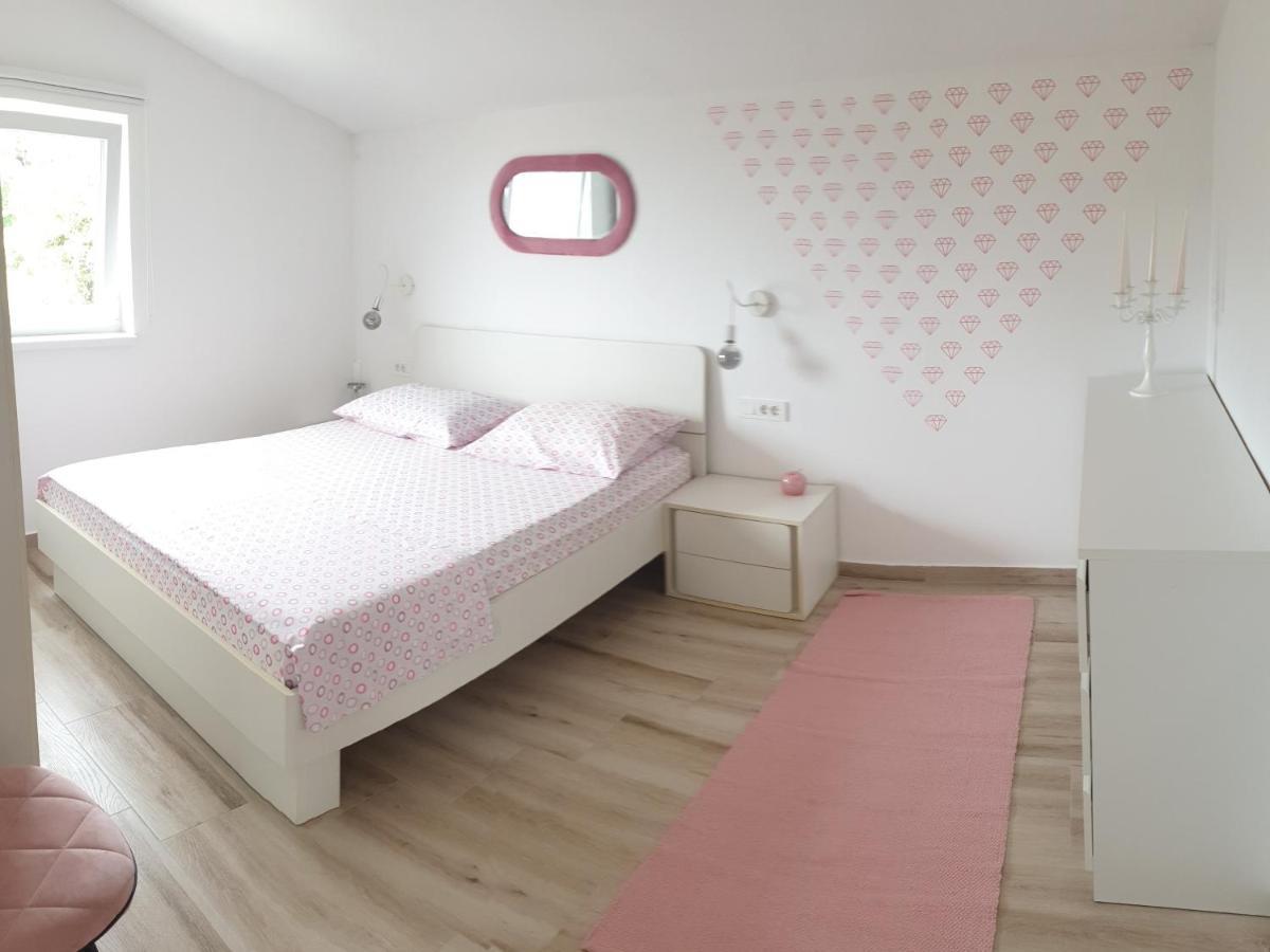 Apartment Mia 2 Banjol Luaran gambar
